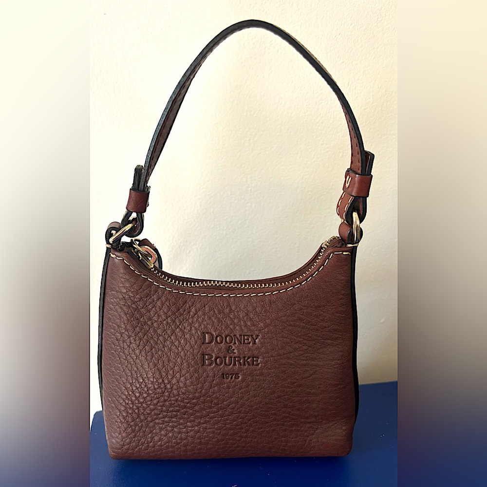 Vintage Itsy Bitsy Dooney & Bourke Brown Pebble Purse